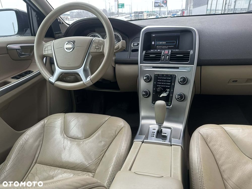 Volvo XC 60 - 21