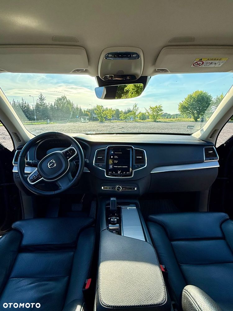 Volvo XC 90 B5 D AWD Momentum 7os - 23