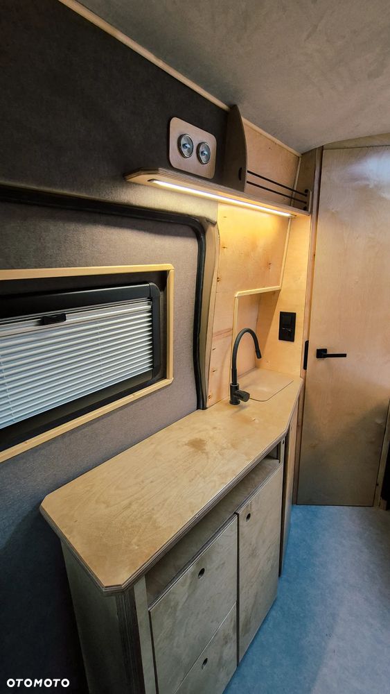 Ford Transit - 20