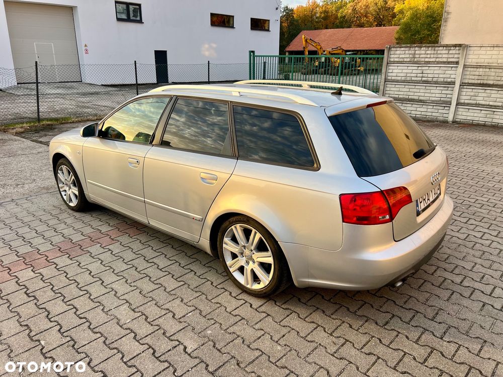 Audi A4 Avant 2.0 TDI - 10