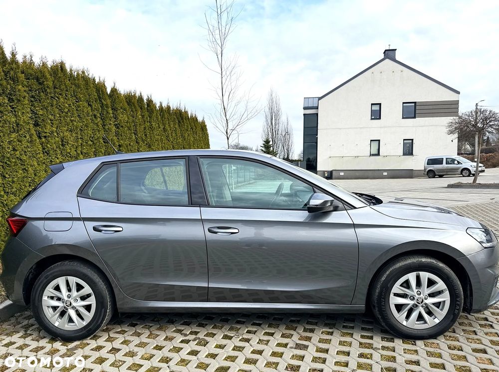 Skoda Fabia 1.0 TSI Ambition - 8