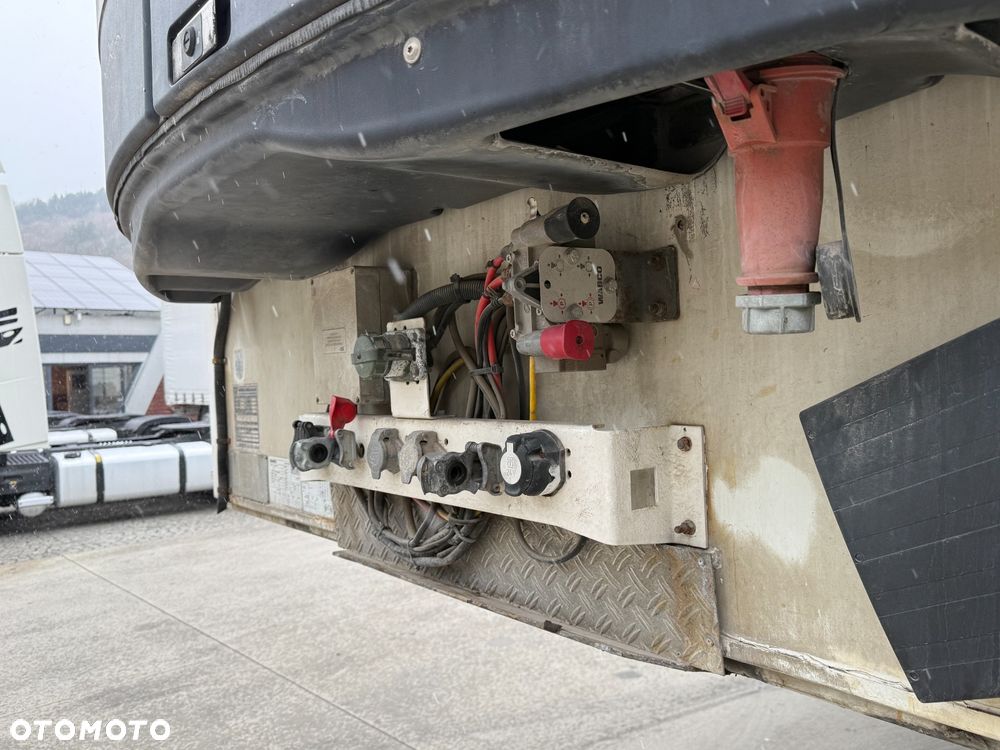 Van Eck Chłodnia // Double Deck // 2 Temperatury // Vector 1800 MT // Winda dwa poziomy // Standard // Wysokość w środku 3,68cm // - 10