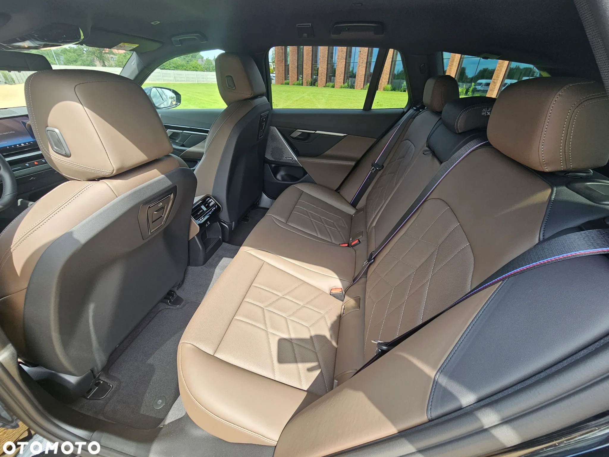 BMW Seria 5 - 12