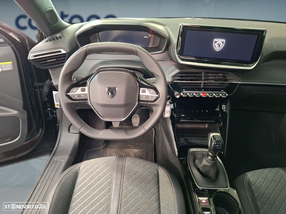 Peugeot 2008 1.2 PureTech Allure - 11