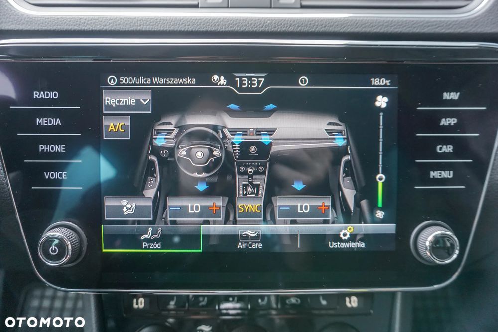 Skoda Superb 2.0 TDI SCR Style DSG - 20