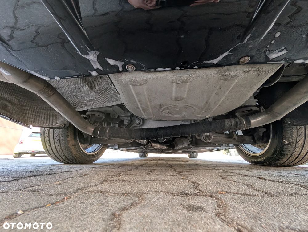 BMW Seria 5 520d xDrive - 36