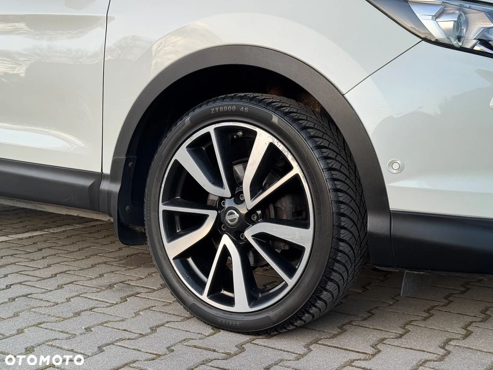 Nissan Qashqai 1.6 Tekna CVT - 10