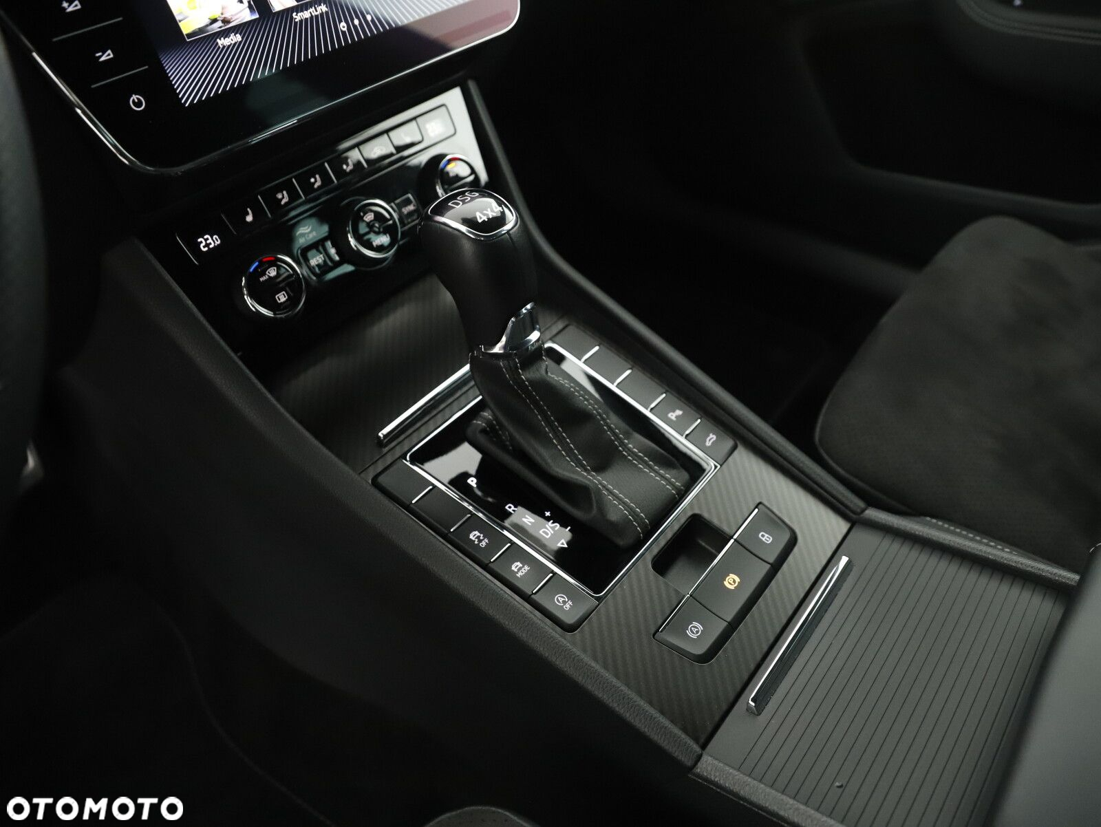 Skoda Superb 2.0 TSI 4x4 Sportline DSG - 13