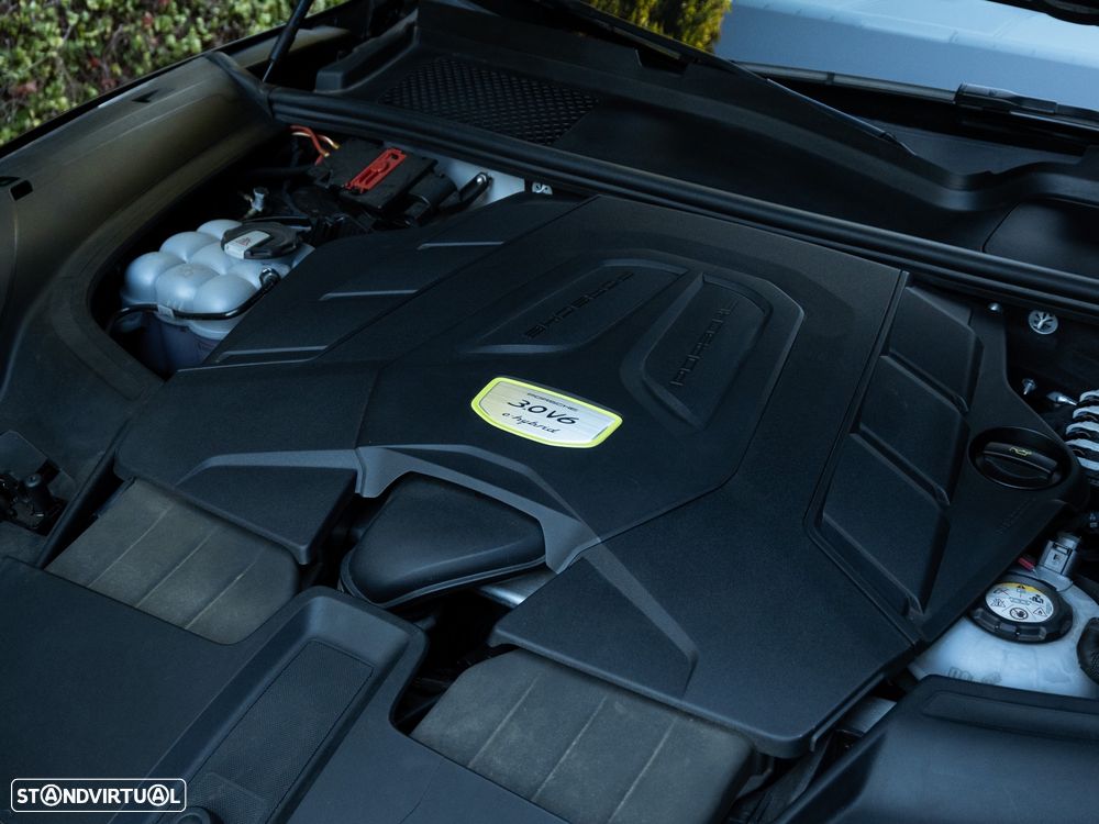 Porsche Cayenne E-Hybrid Tiptronic S - 42
