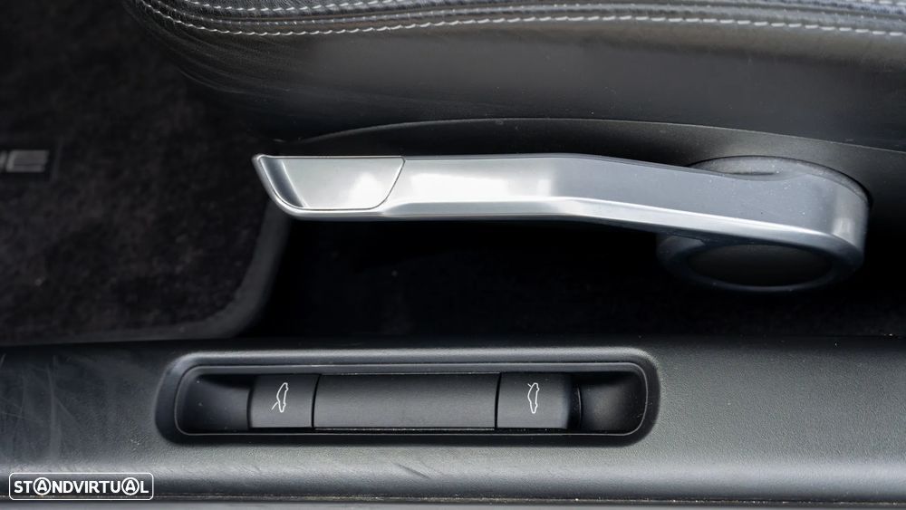 Porsche 911 (997) Carrera S - 26