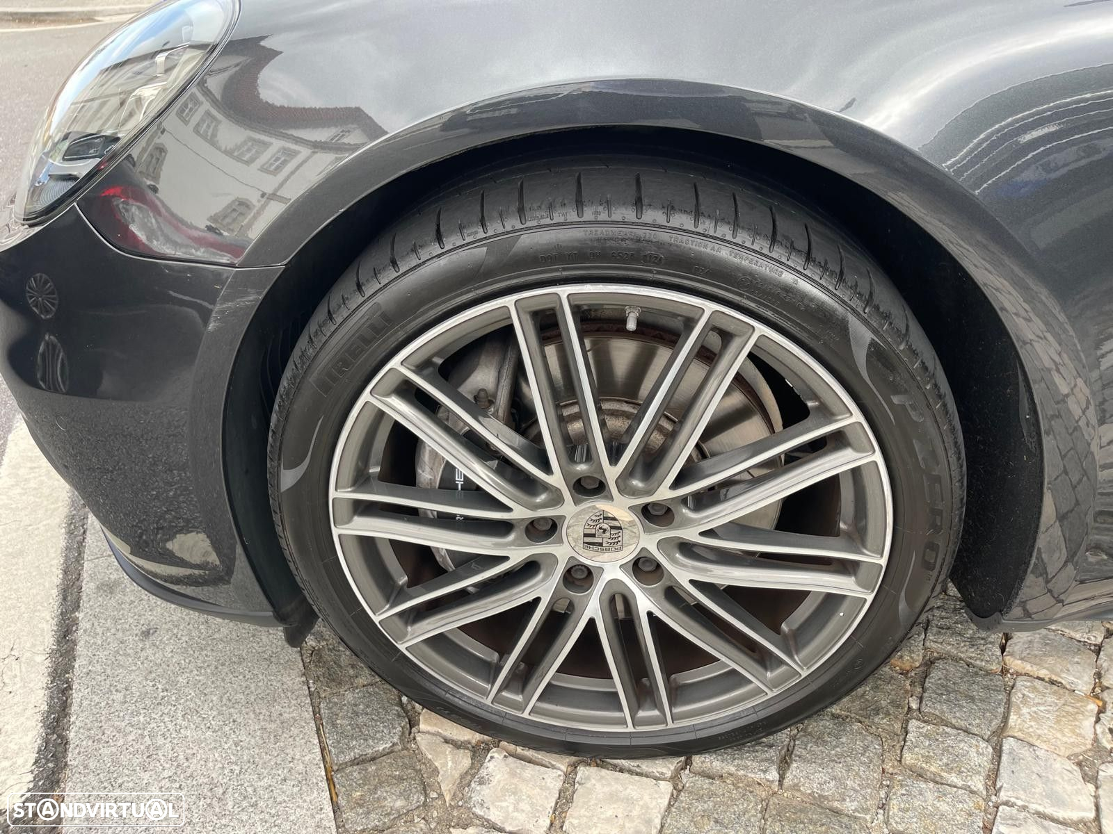 Porsche Panamera Sport Turismo 4 E-Hybrid - 20