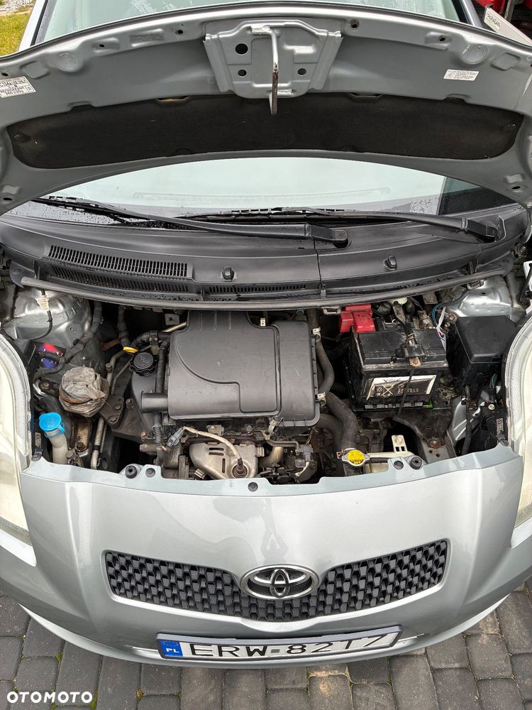 Toyota Yaris 1.0 Luna A/C - 18