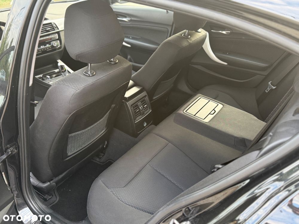 BMW Seria 1 116d - 11