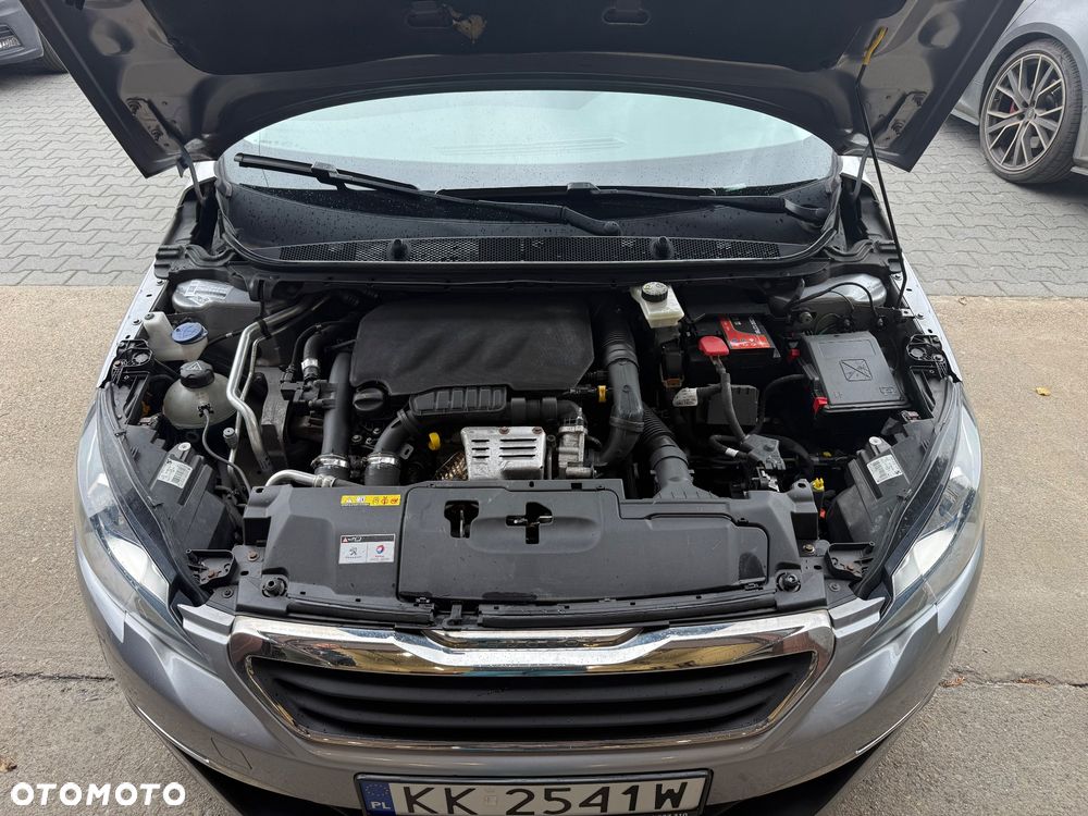 Peugeot 308 1.2 PureTech Access S&S - 26