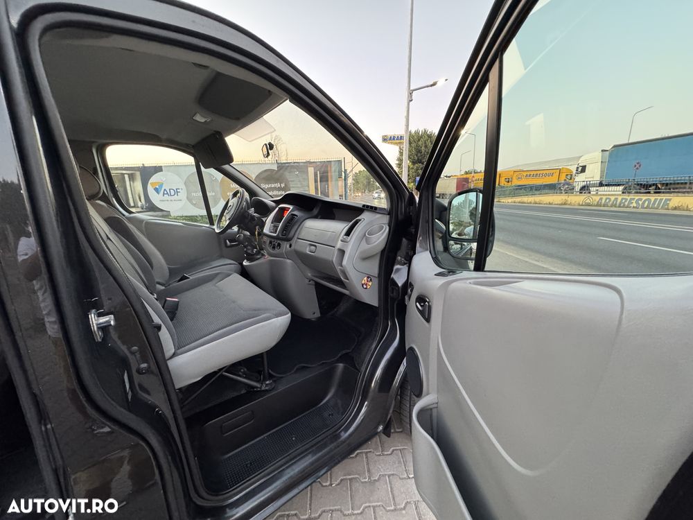 Opel Vivaro - 7