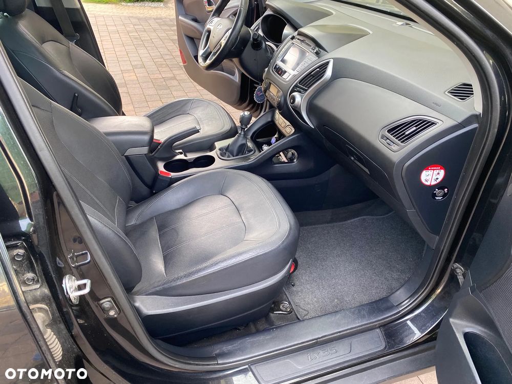 Hyundai ix35 2.0 CRDi 4WD Premium - 8