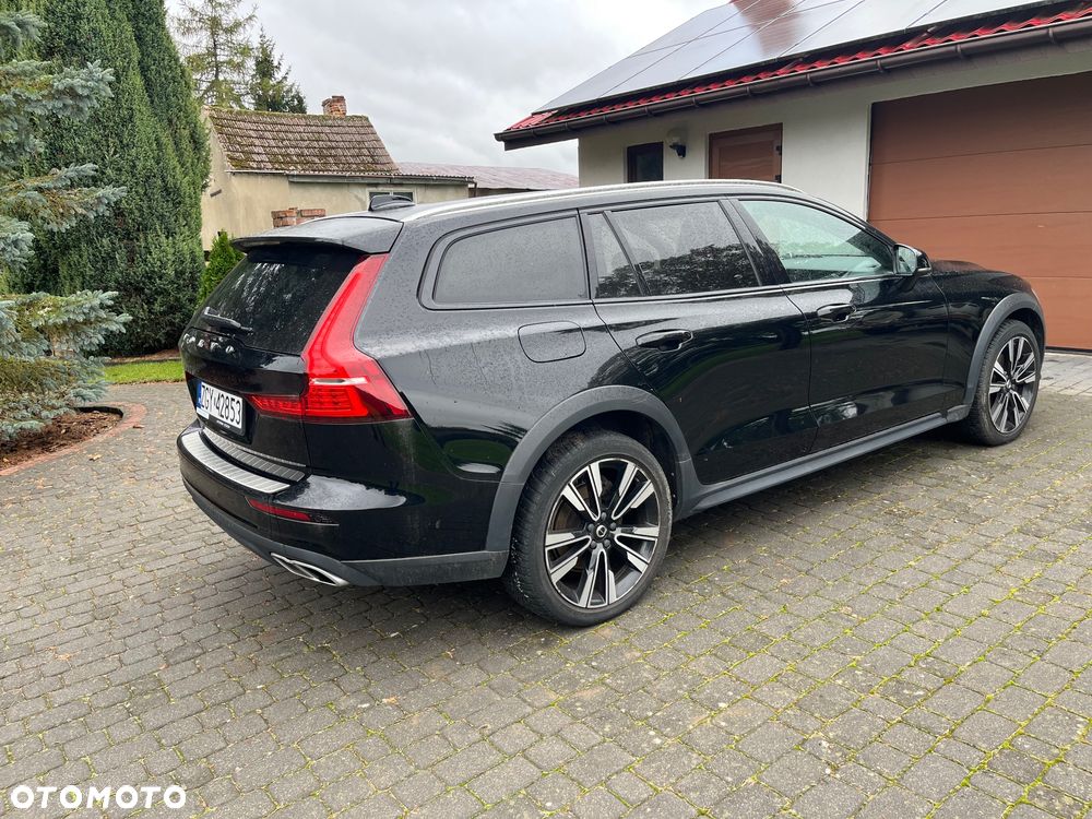 Volvo V60 Cross Country Pro D4 AWD - 3