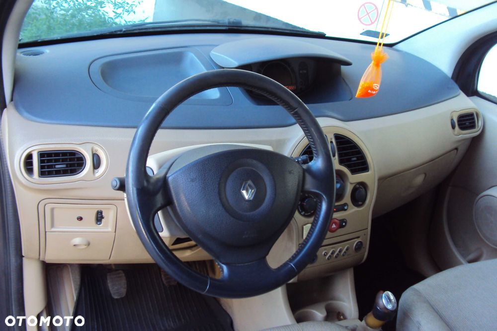 Renault Modus - 5