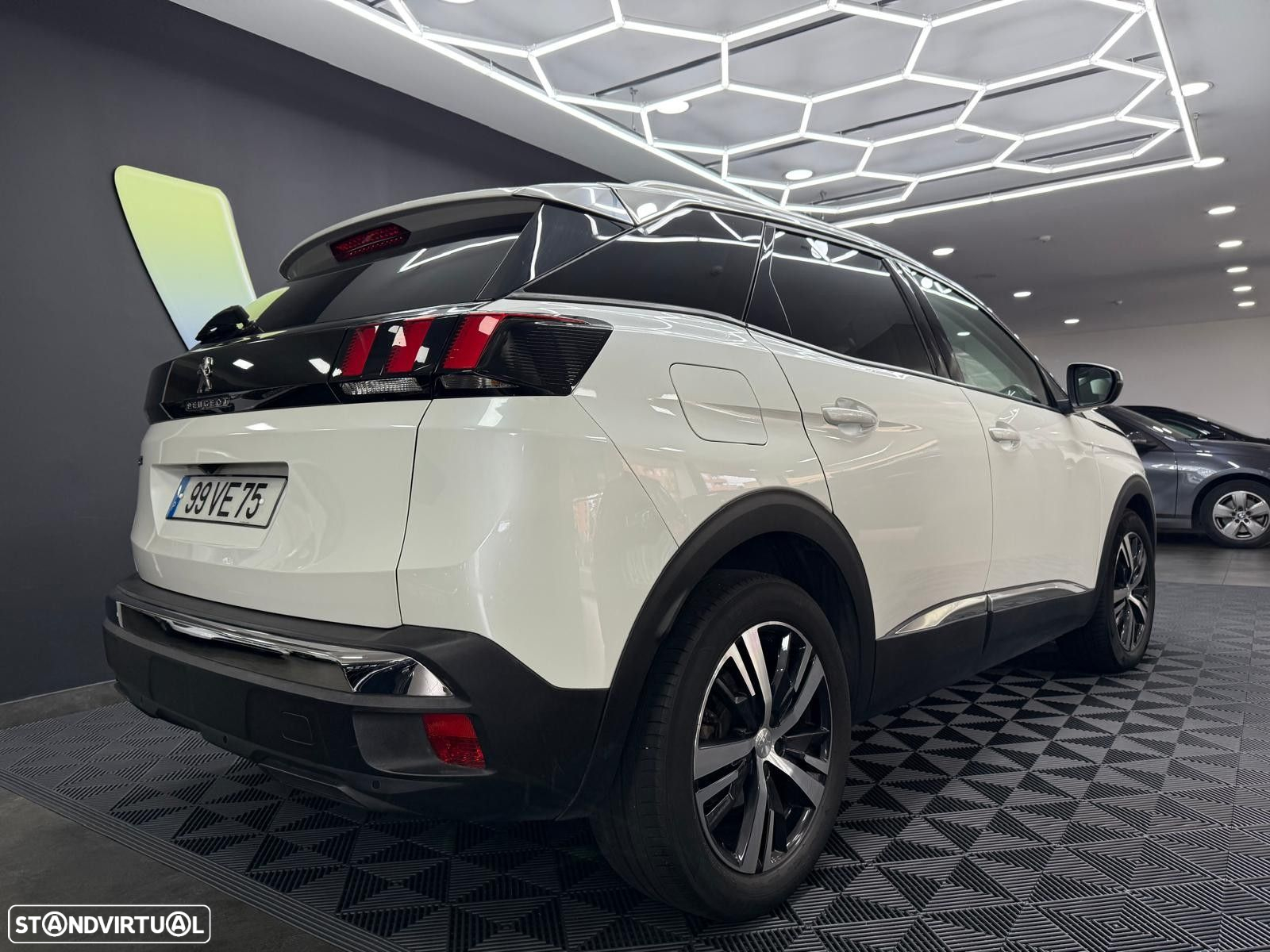 Peugeot 3008 1.5 BlueHDi Allure - 7