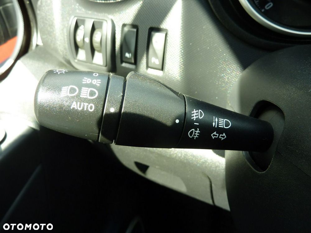 Opel Vivaro - 24