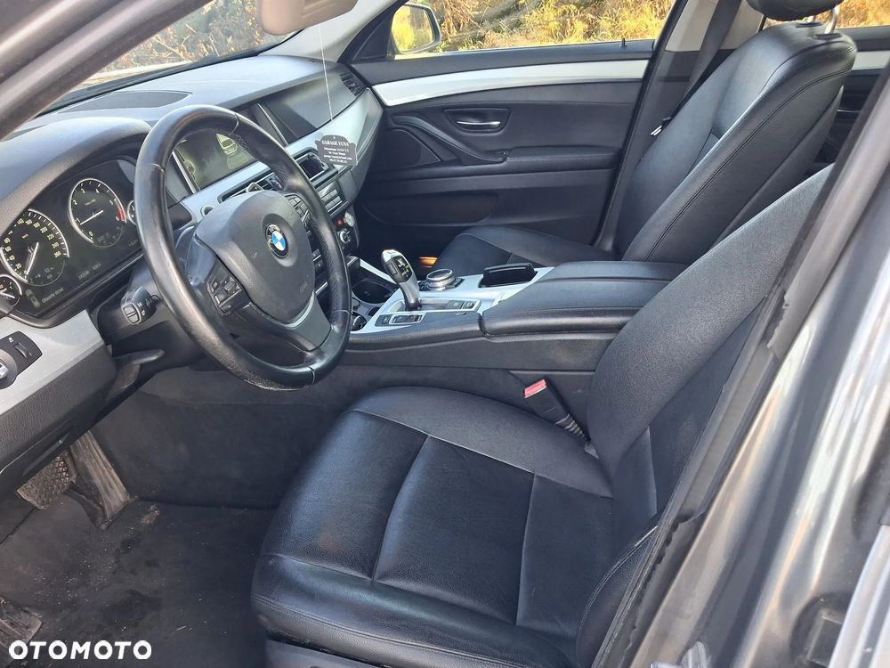 BMW Seria 5 520d Edition Fleet Sport - 10