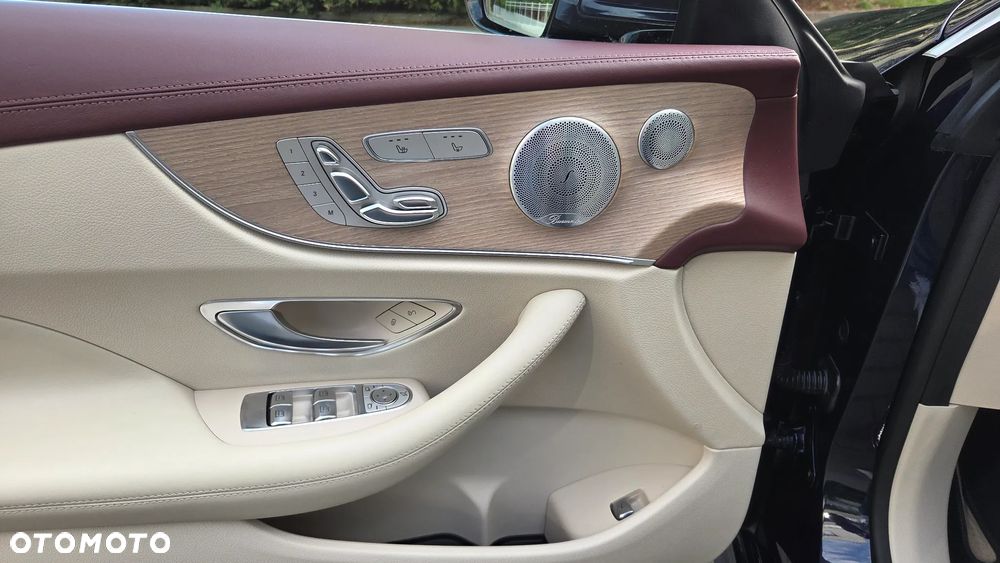 Mercedes-Benz Klasa E 350 Coupe 9G-TRONIC - 17