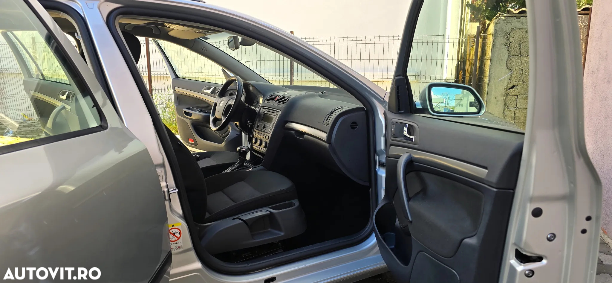 Skoda Octavia 2.0 TDI DSG Edition 100 - 14