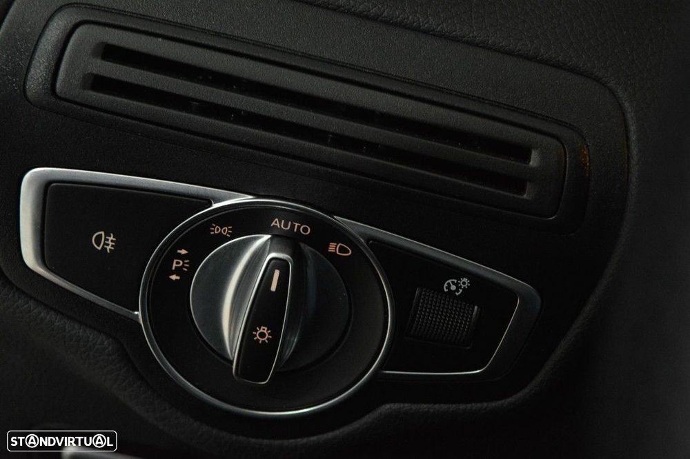 Mercedes-Benz GLC 300 de 4Matic - 19