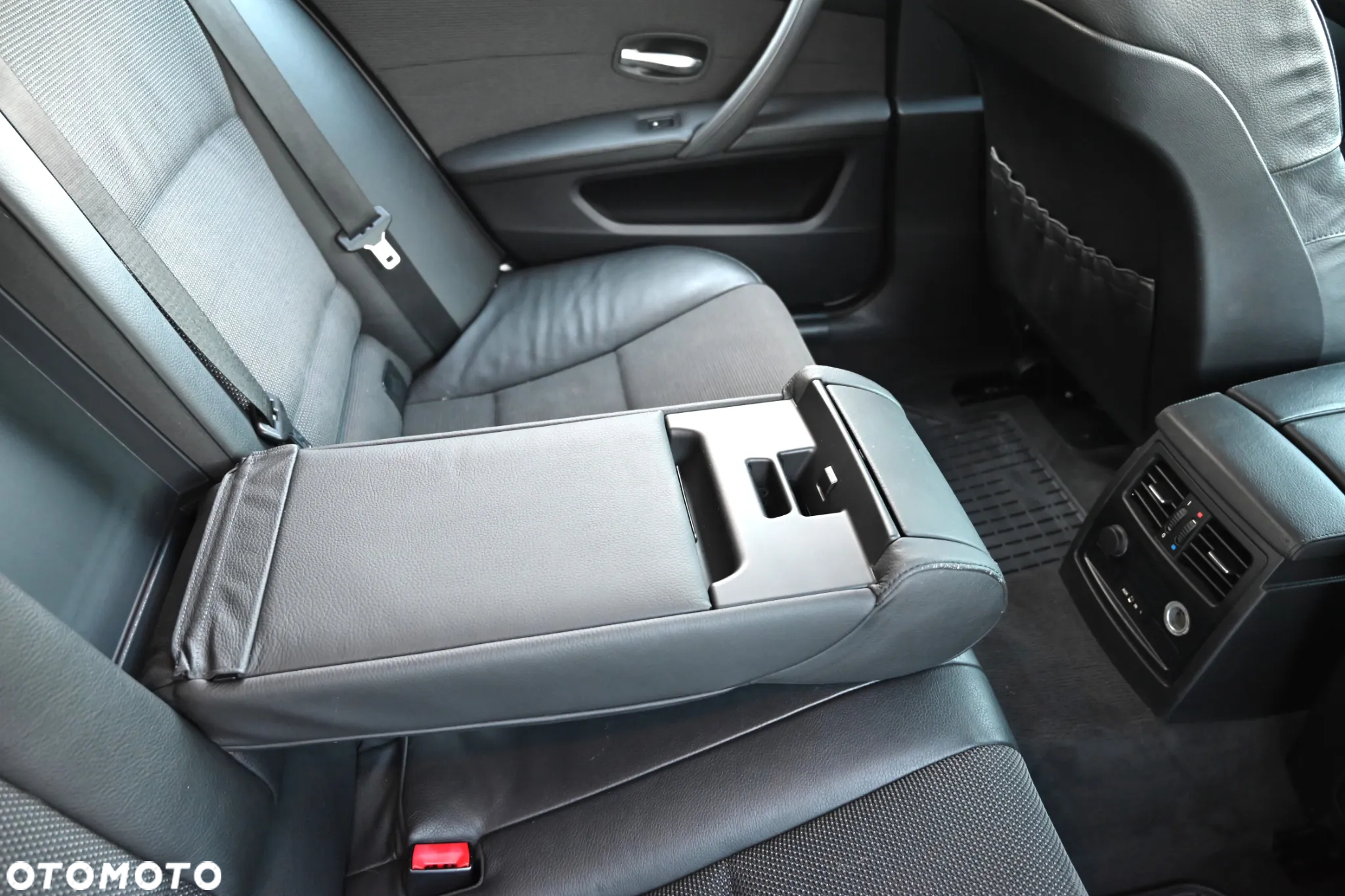 BMW Seria 5 - 27