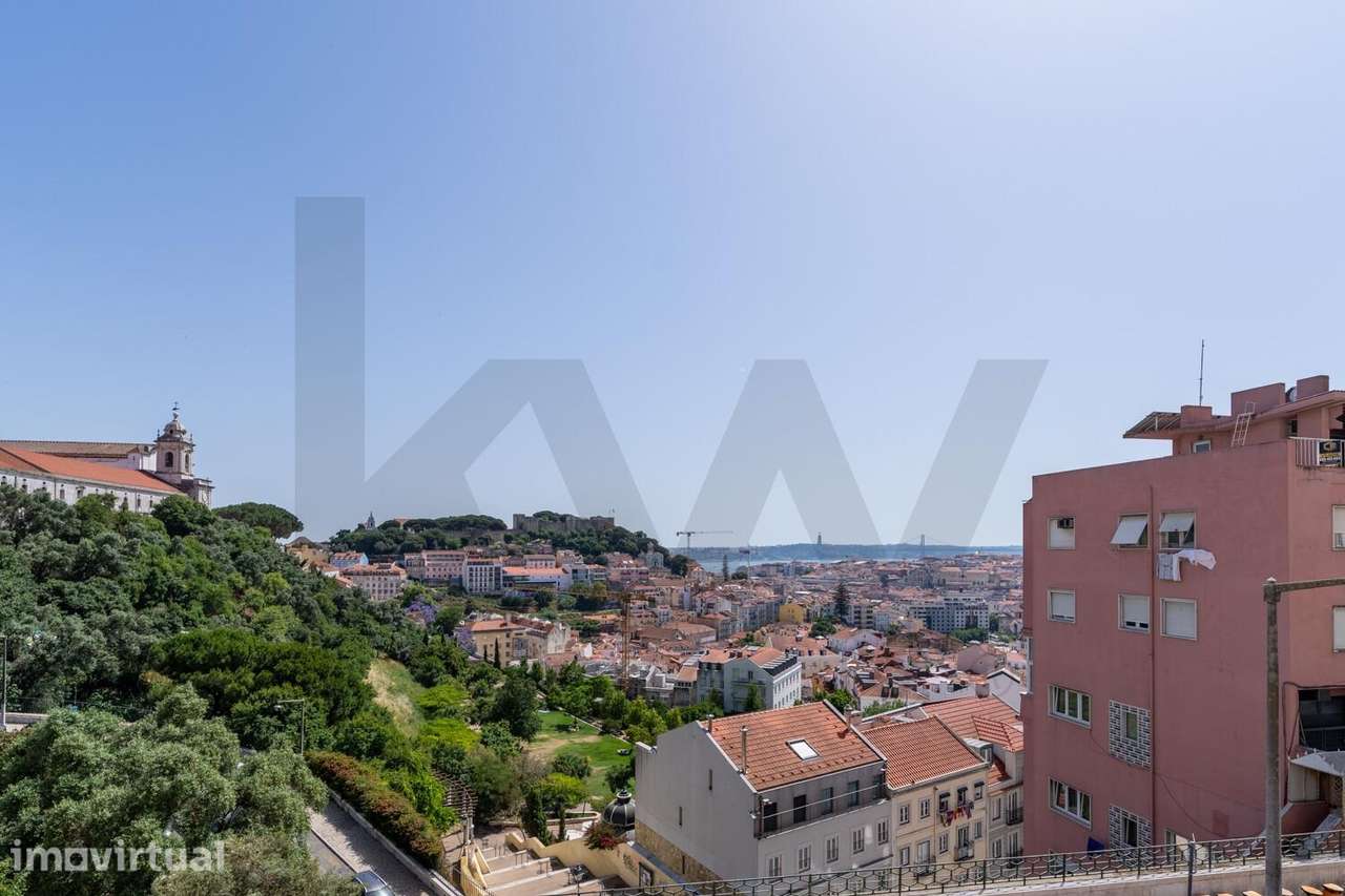 Joia Escondida com a Melhor Vista de Lisboa | T1+1 Renovado na Graça - Grande imagem: 3/22