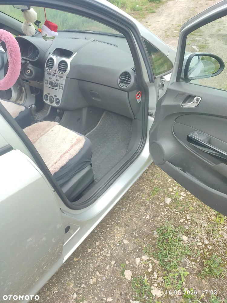 Opel Corsa 1.2 16V Edition / Active - 6