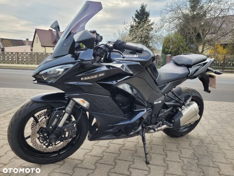 Kawasaki Ninja 1000 SX - 2