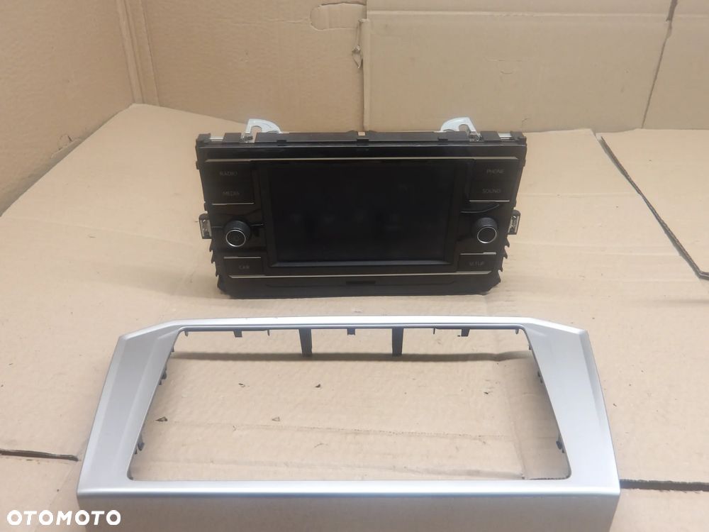 PASSAT B8 RADIO WYŚWIETLACZ DOTYKOWY 5G6035869C - 1