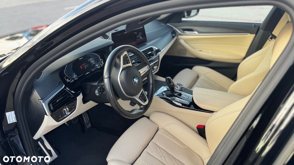 BMW Seria 5 530e - 5