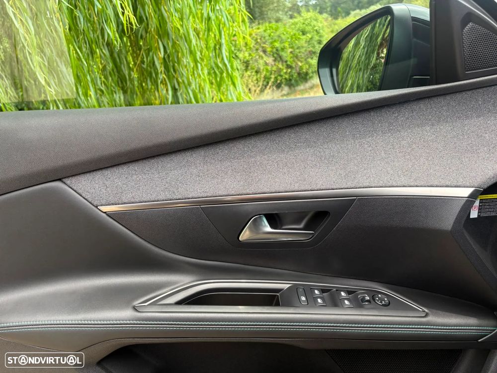 Peugeot 5008 BlueHDI 130 EAT8 GT - 18