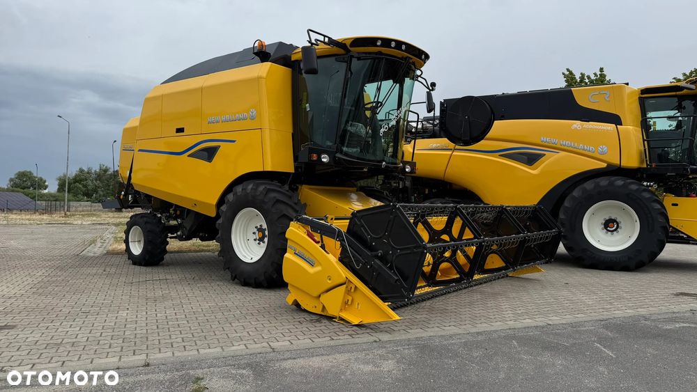 New Holland TC5.90 - 1