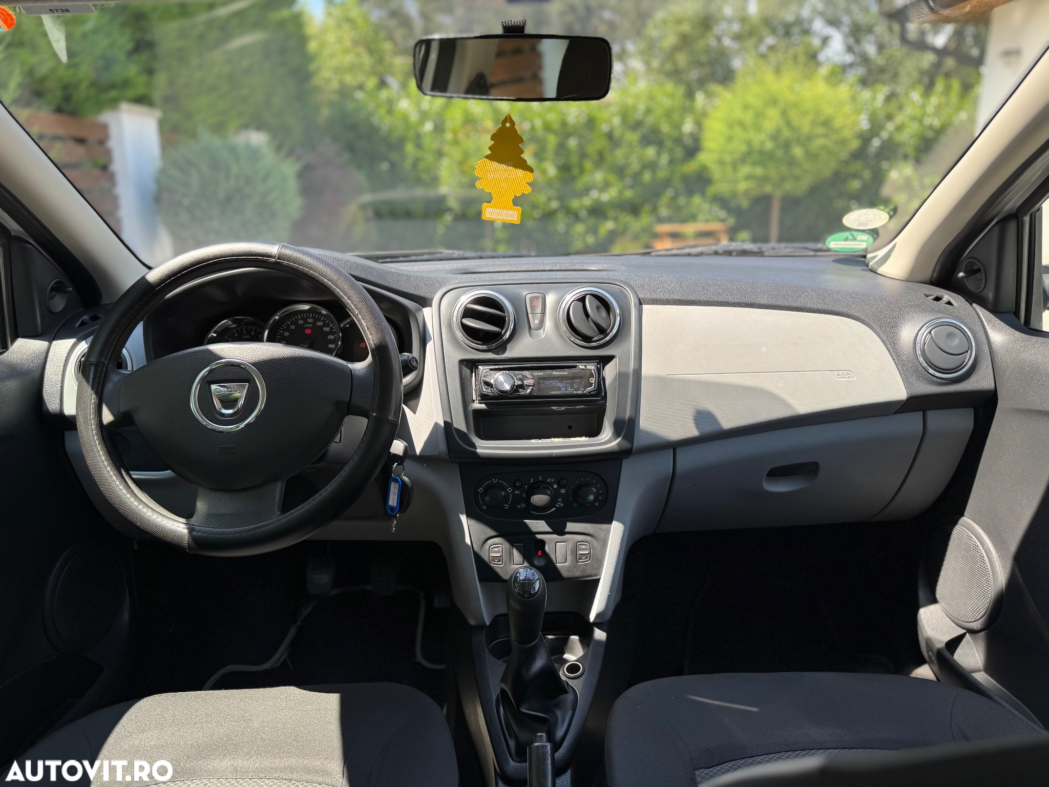 Dacia Sandero 1.5 75CP Ambiance - 11