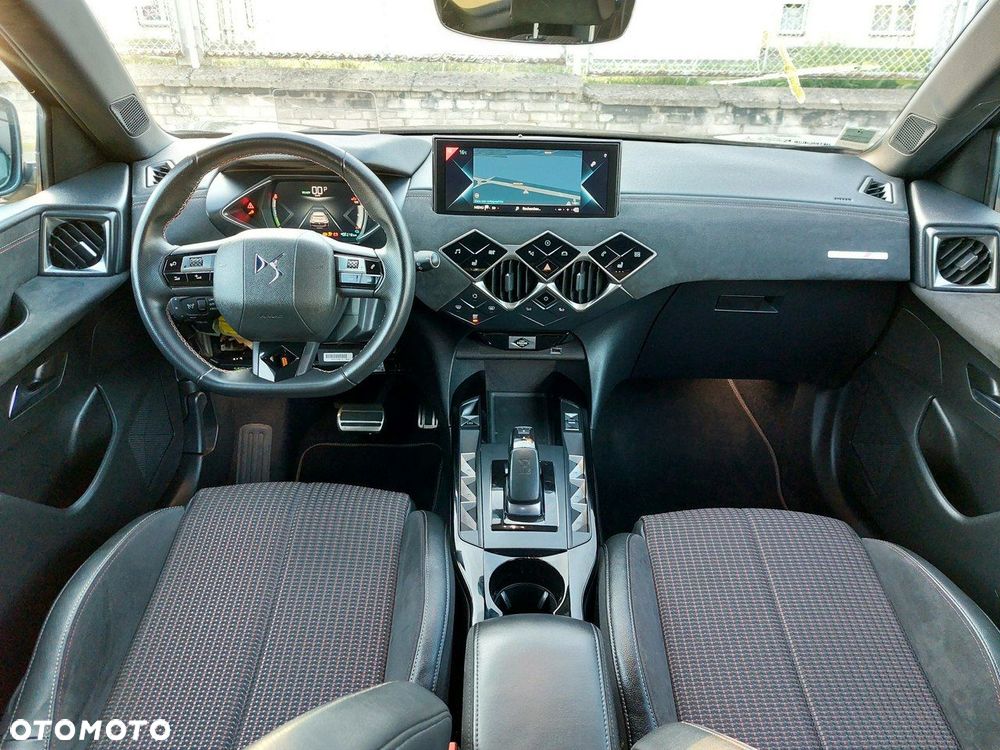 DS Automobiles DS 3 Crossback - 10