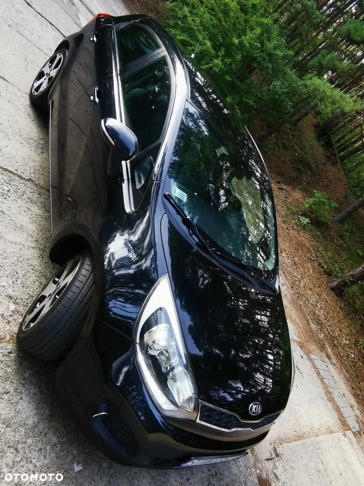 Kia Rio - 20