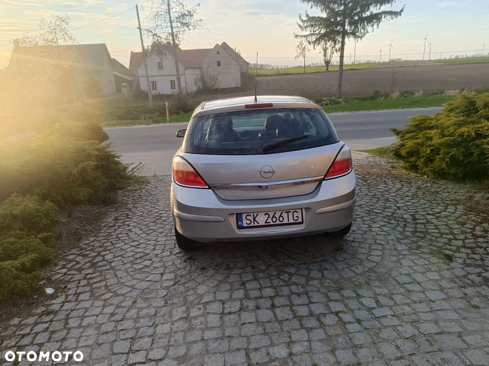 Opel Astra 1.7 CDTI - 3