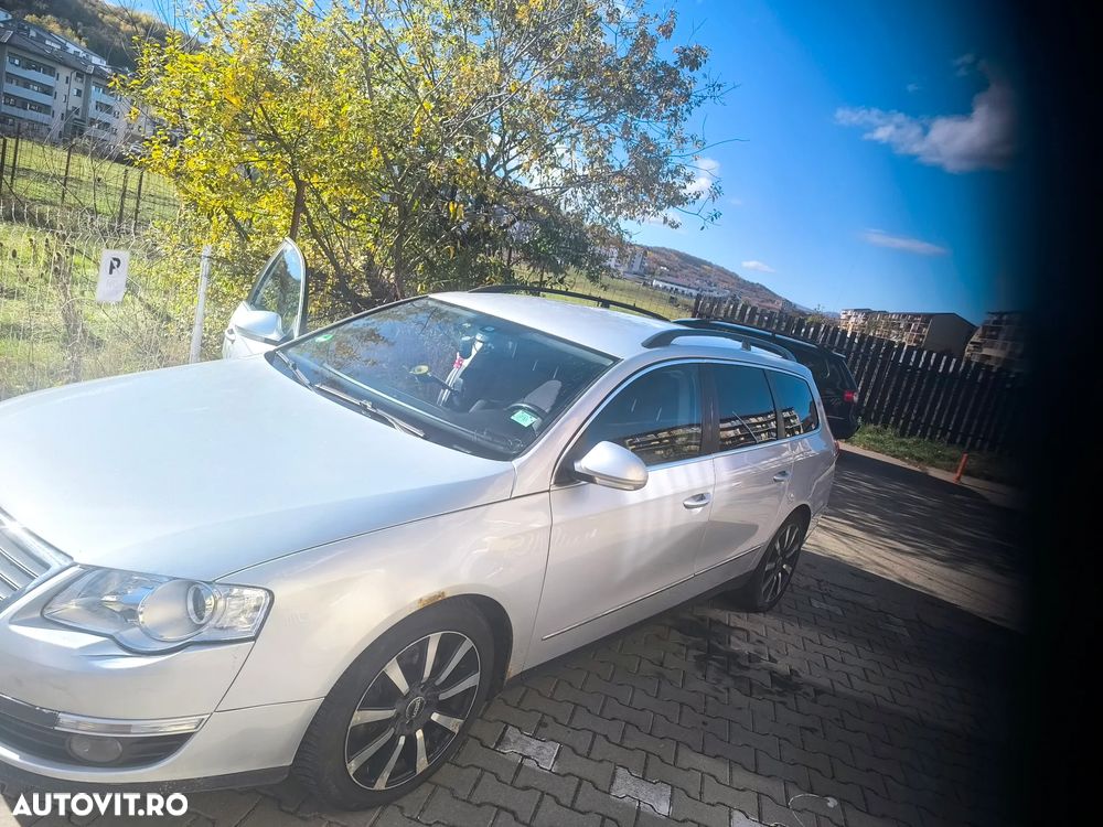 Volkswagen Passat 2.0 TDI Comfortline DPF BlueMotion Technology - 4