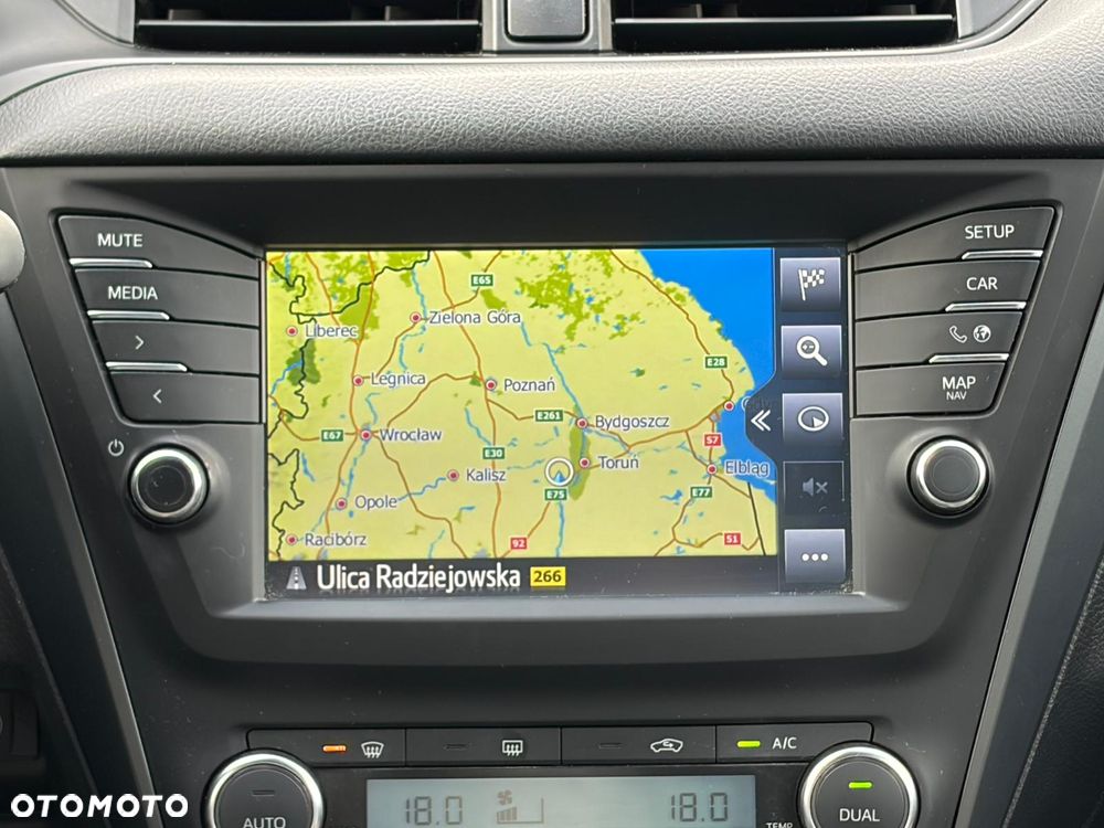 Toyota Avensis 2.0 D-4D Prestige - 18