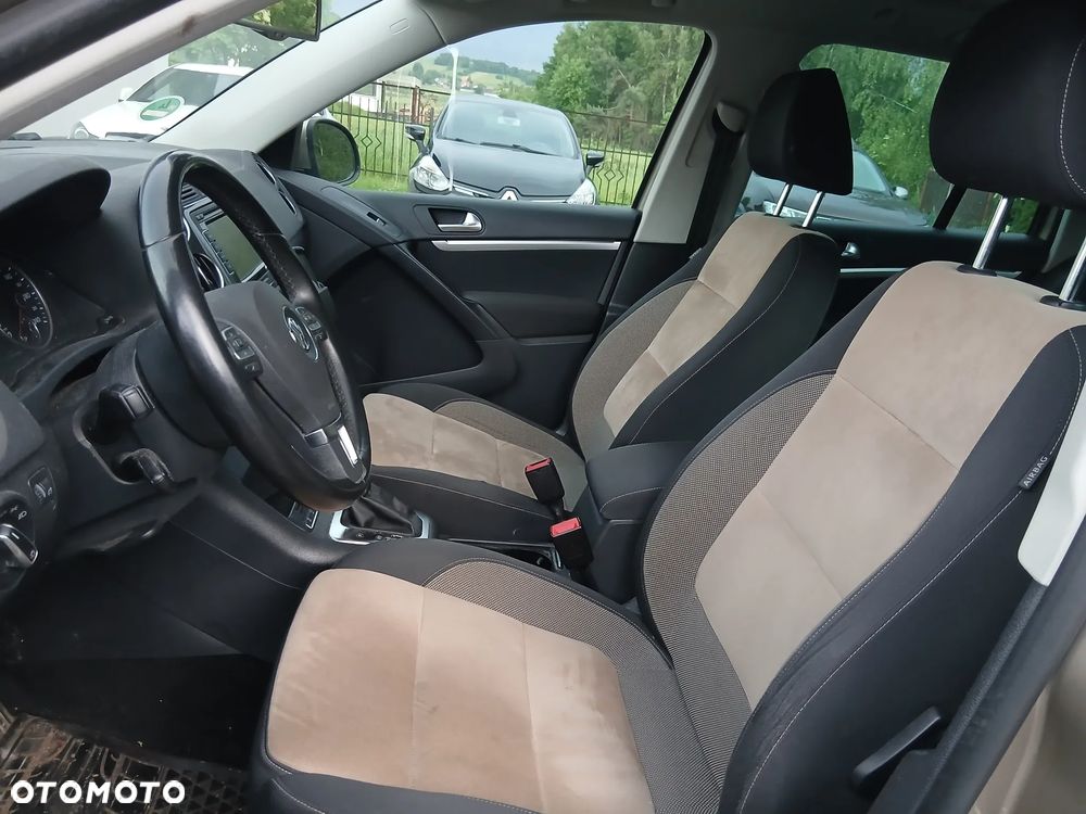 Volkswagen Tiguan 2.0 TDI DPF 4Motion BlueMotion Technology DSG Exclusive - 11