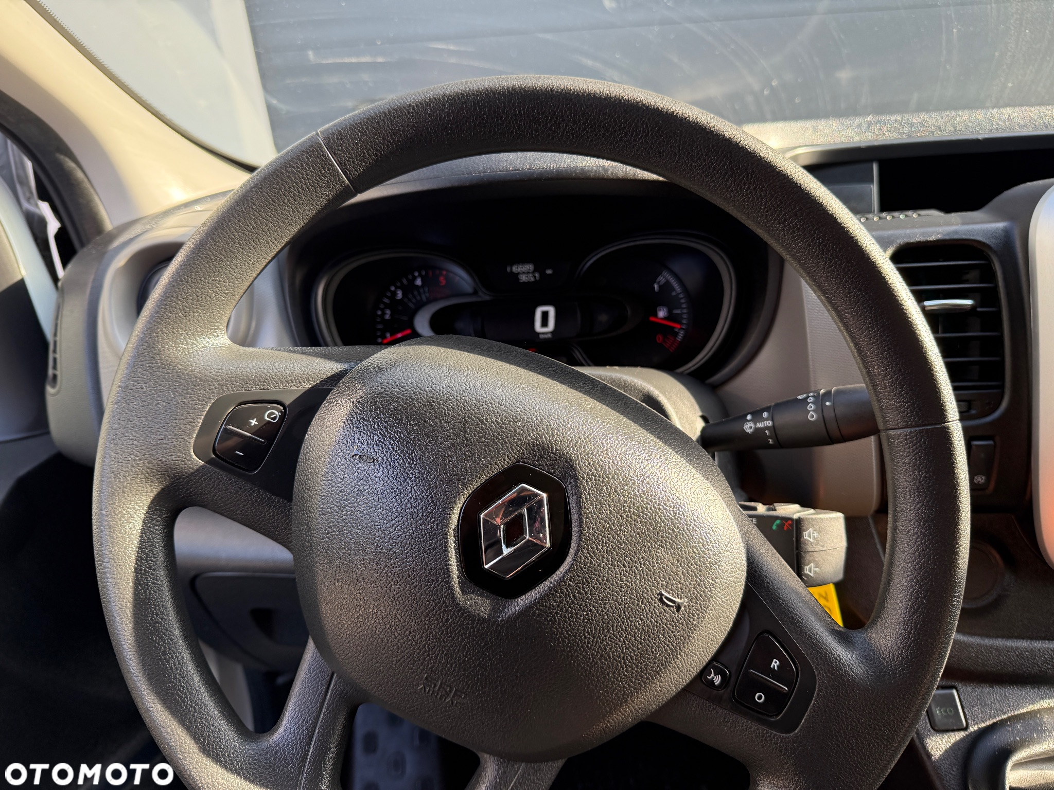 Renault Trafic - 34