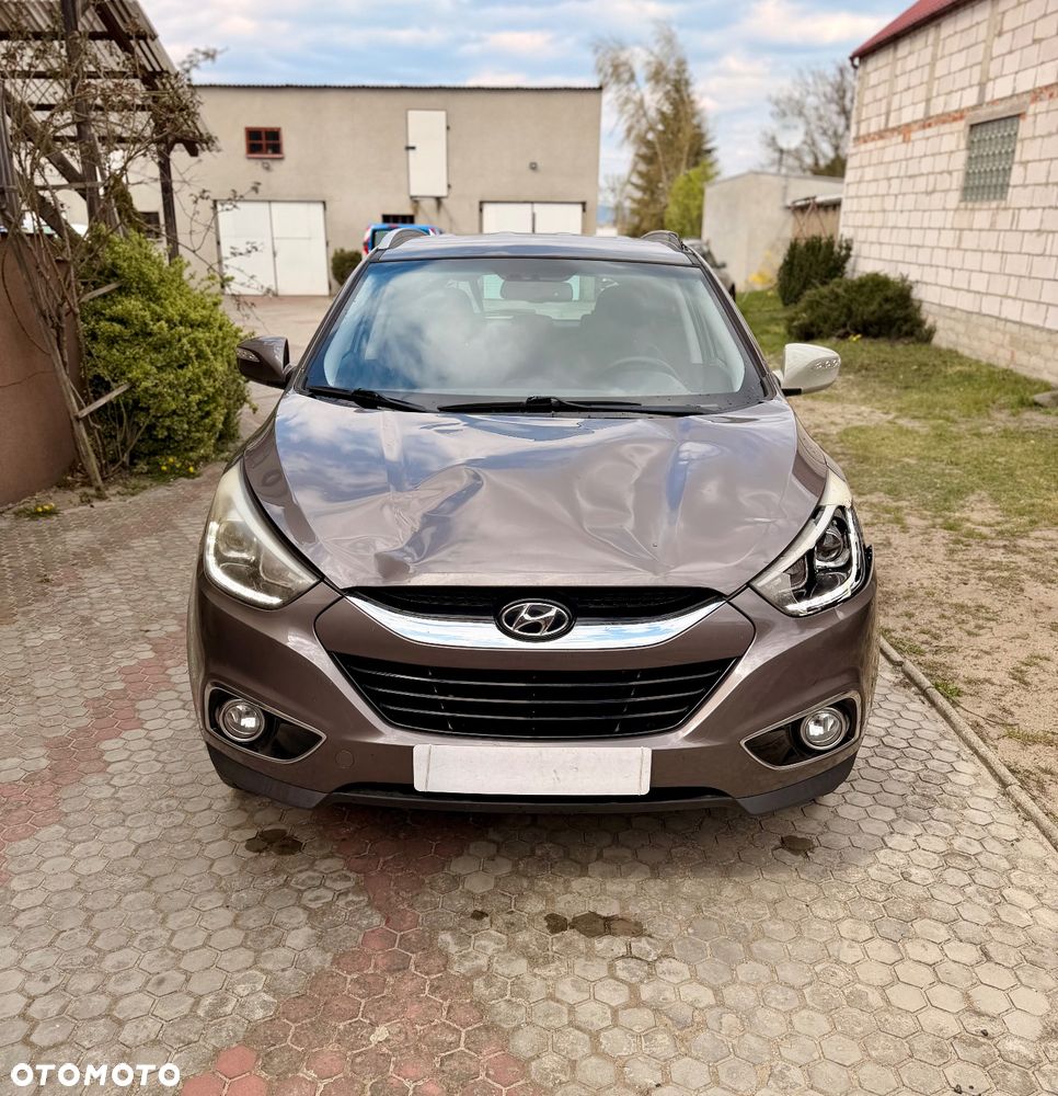 Hyundai ix35 1.7 CRDi 2WD blue Finale Gold - 4