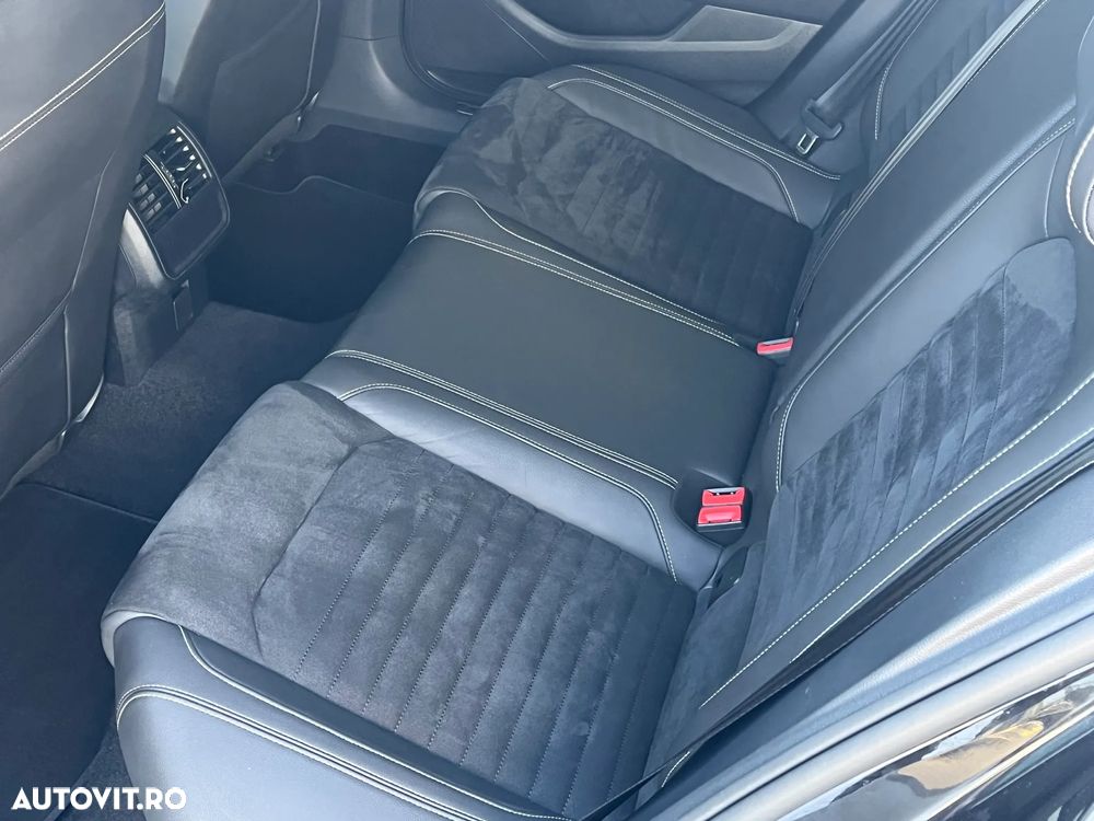 Volkswagen Passat 2.0 TDI DSG Highline - 11