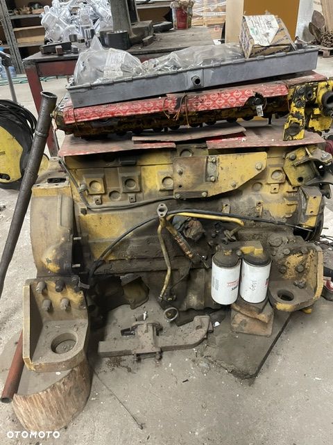 silnik do koparki KOMATSU