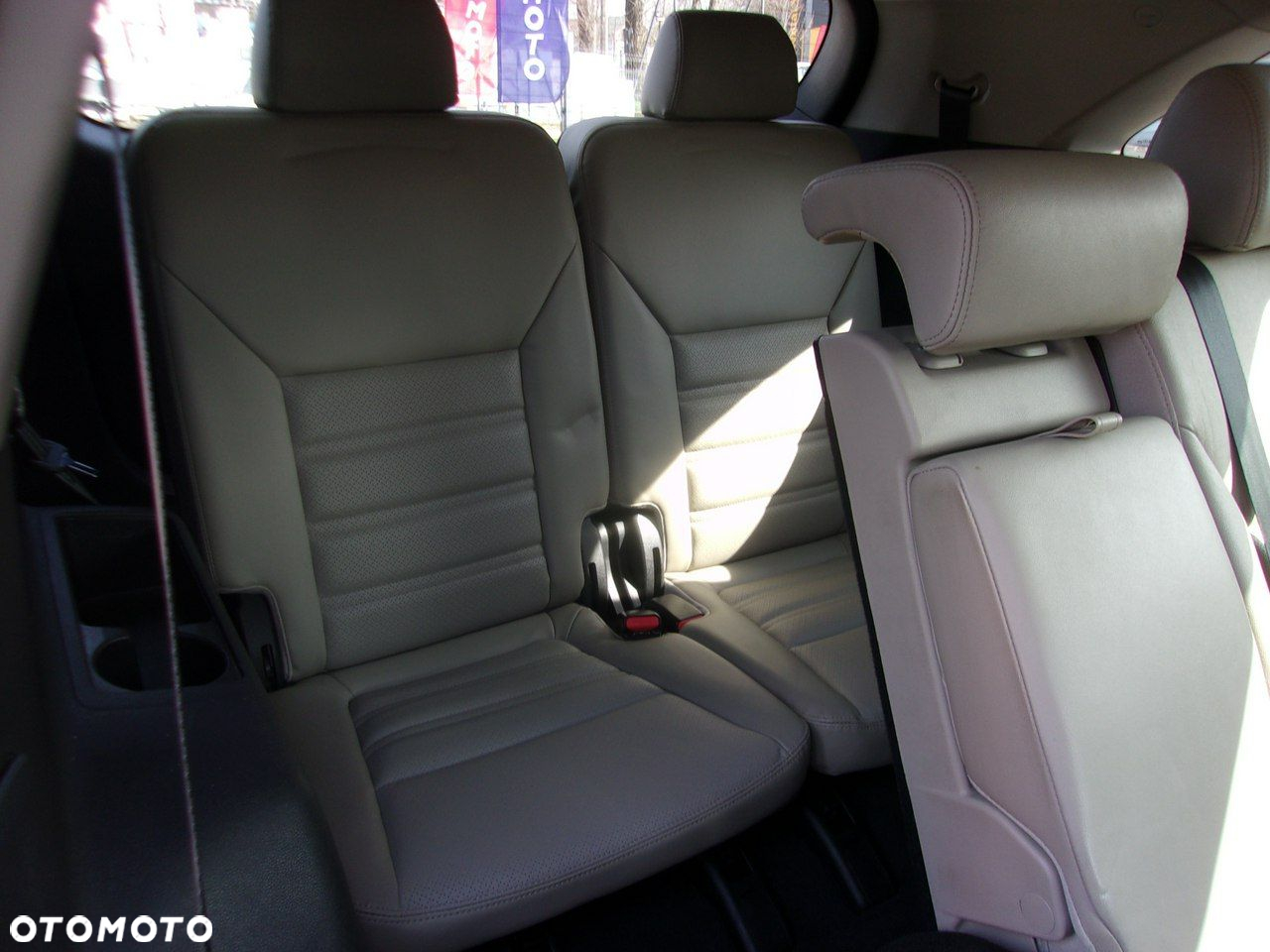 Kia Sorento - 25