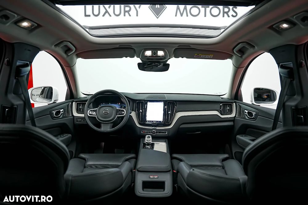 Volvo XC 60 Recharge T6 Twin Engine eAWD Inscription Expression - 2