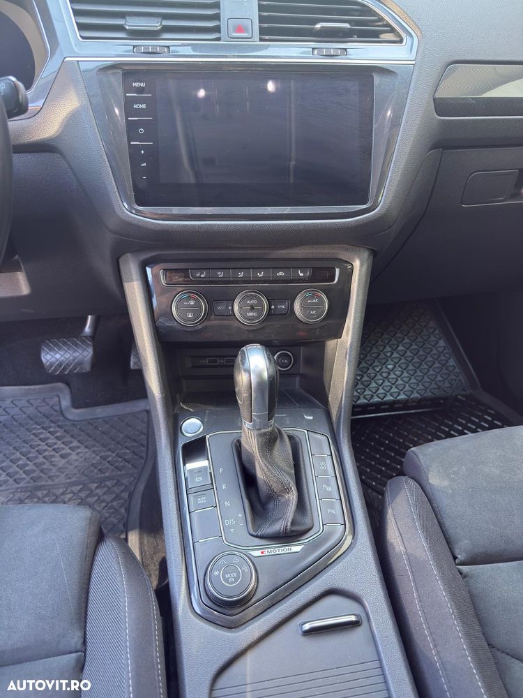 VOLKSWAGEN Tiguan 2019 — imagine 12